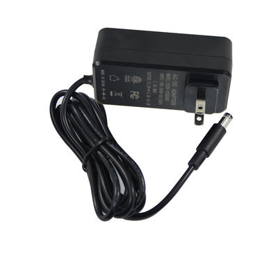 유니버설 입력 AC 220V에서 DC 1A 2A 전원 어댑터 12V 15V 18V 24V 전자 장치에 대한 조정 가능한 전원 공급 장치