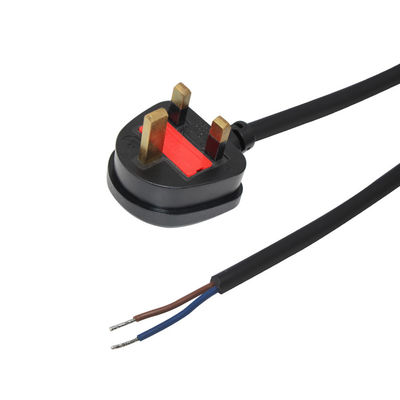 H05vv-f 3*0.5mm2/0.75mm2 IEC 여성 끝형 UK 타입 3 톱 케이블 데스크톱 PDU 연결 장치