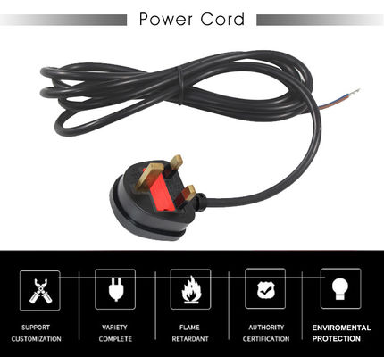 H05vv-f 3*0.5mm2/0.75mm2 IEC 여성 끝형 UK 타입 3 톱 케이블 데스크톱 PDU 연결 장치