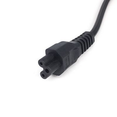 브라질 NBR14136 IEC320 C5 3-핀 전원 전구 3x0.75mm2 1.8M 검은색