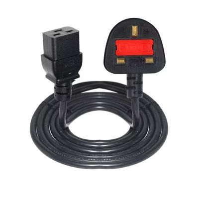 영국에서 C19 데이터 센터용 중량 전력 케이블 16A 250V 14AWG 1.2M 검은색 BS1363 안전 인증