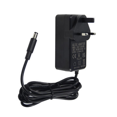 유니버설 입력 AC 220V에서 DC 1A 2A 전원 어댑터 12V 15V 18V 24V 전자 장치에 대한 조정 가능한 전원 공급 장치