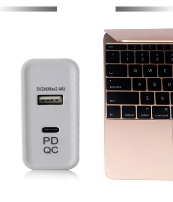 US 플러그 2포트 벽 충전기 – USB-C 및 USB-A 출력을 갖춘 45W 고속 충전 어댑터 (휴대폰, 태블릿, 노트북, 가정 및 여행용)