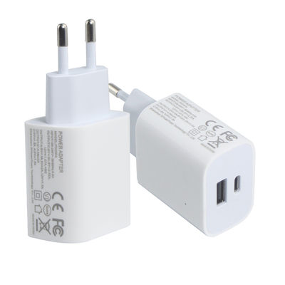 EU USB-C 및 USB-A 포트를 가진 2 핀 벽 충전기, 전화 및 태블릿 충전을위한 20W 컴팩트 듀얼 포트 전원 어댑터